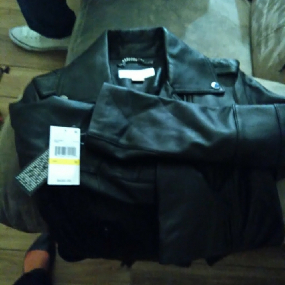 Jacket - Picture 3 of 3